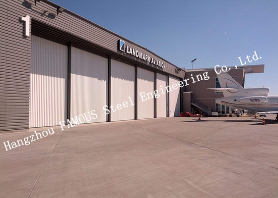Hydraulic / Electrical Industrial Sliding Hanger Doors Horizontal Lifting Door For Aircraft Access System